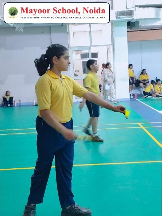 Smash to Success: Birdies of Brilliance